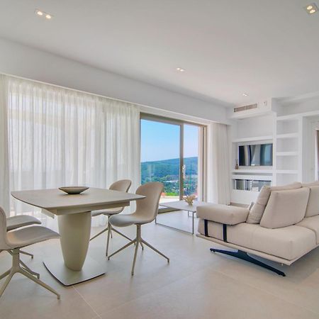 Livinghome Suites Parga Extérieur photo