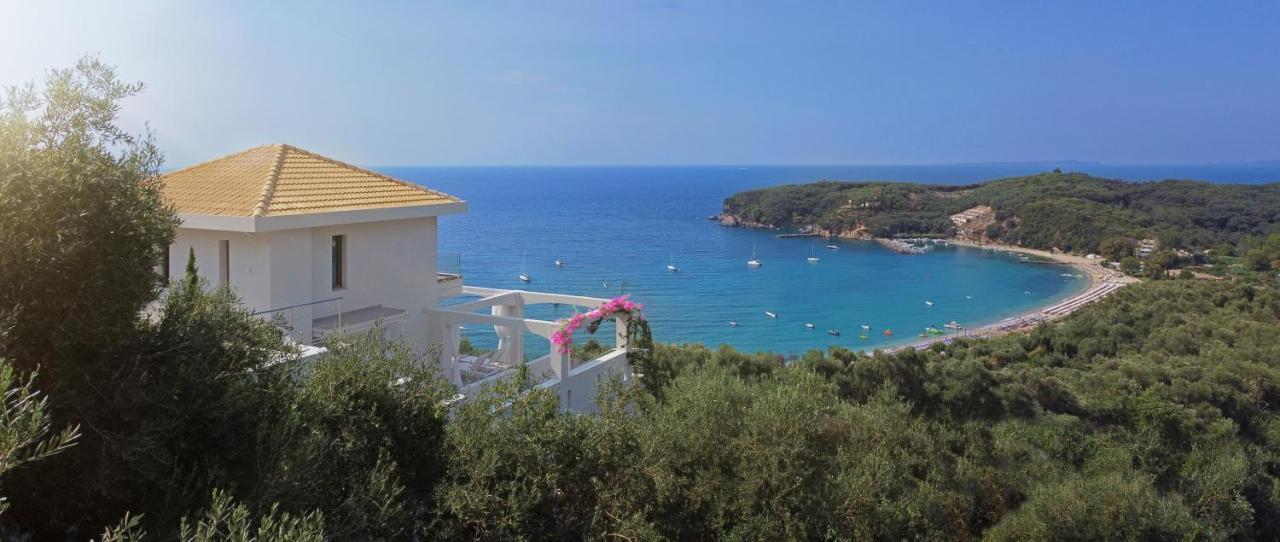 Livinghome Suites Parga Extérieur photo