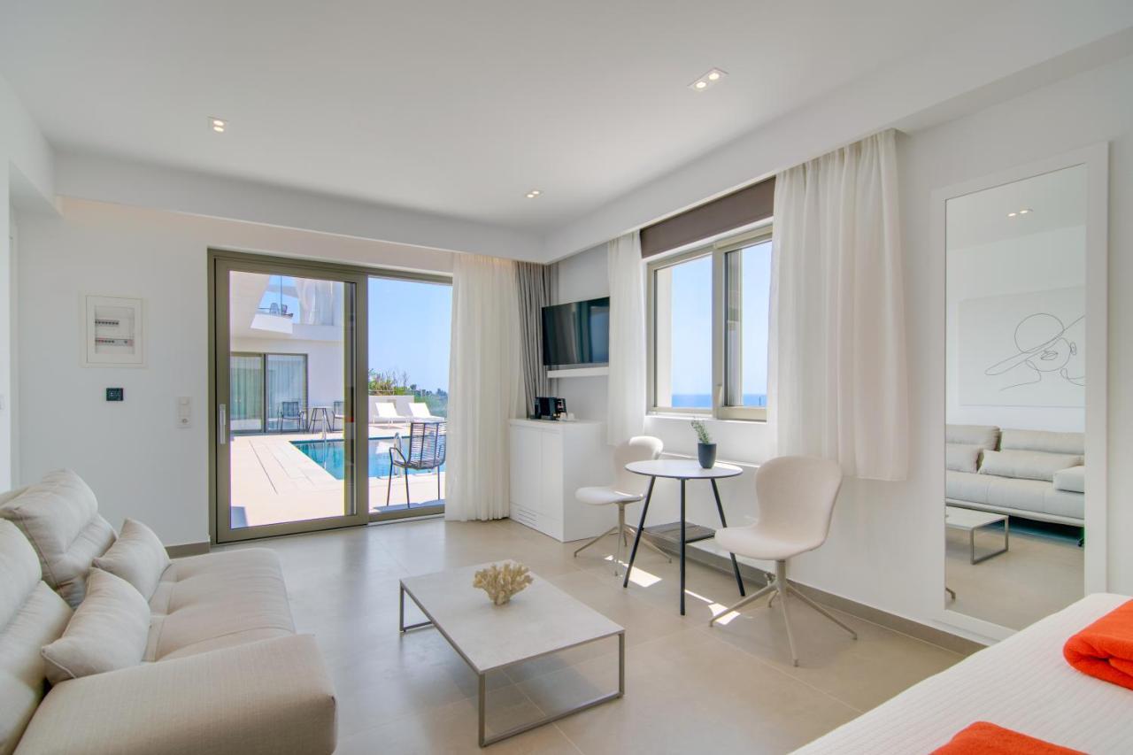 Livinghome Suites Parga Extérieur photo