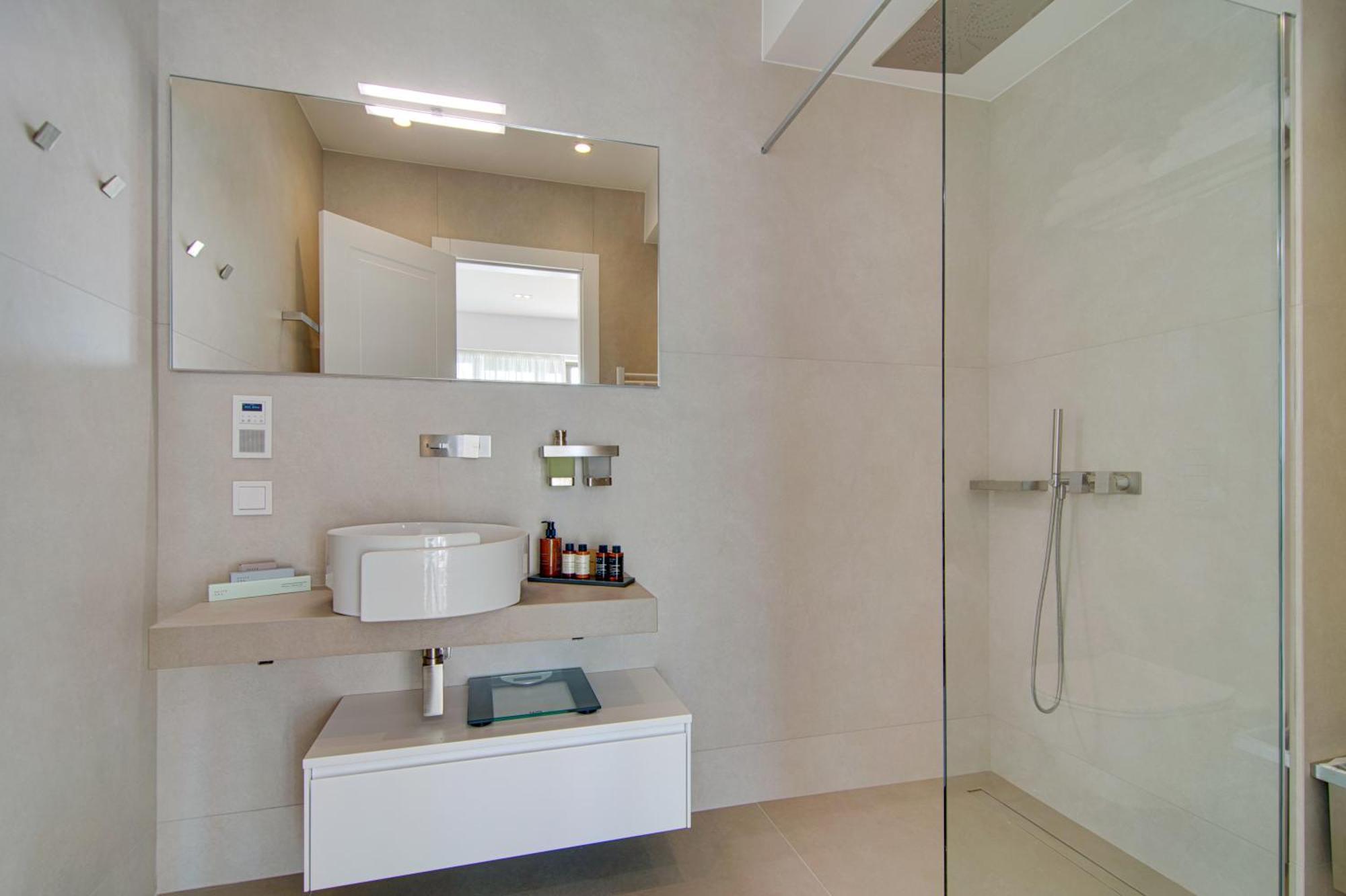 Livinghome Suites Parga Extérieur photo