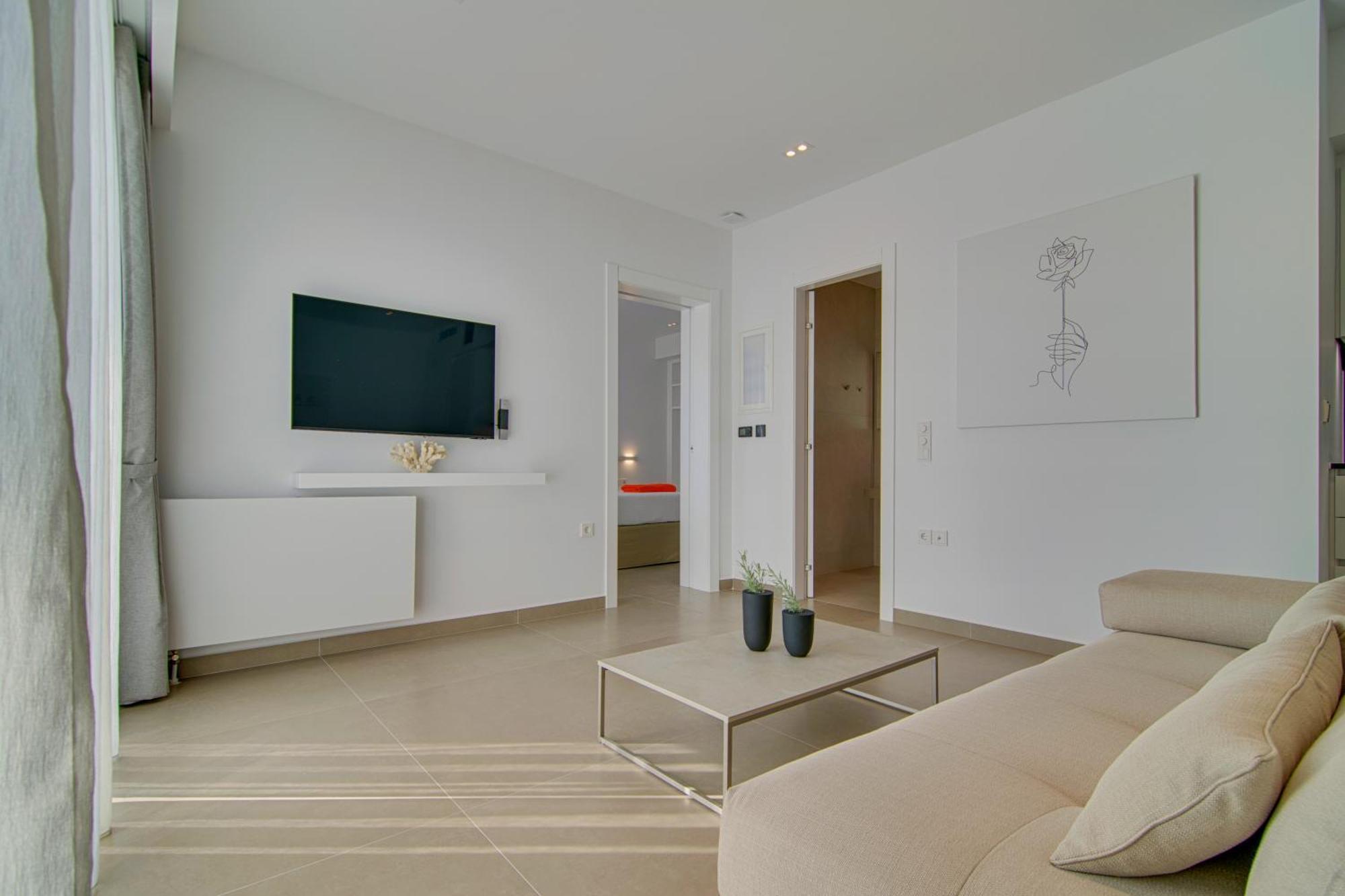 Livinghome Suites Parga Extérieur photo