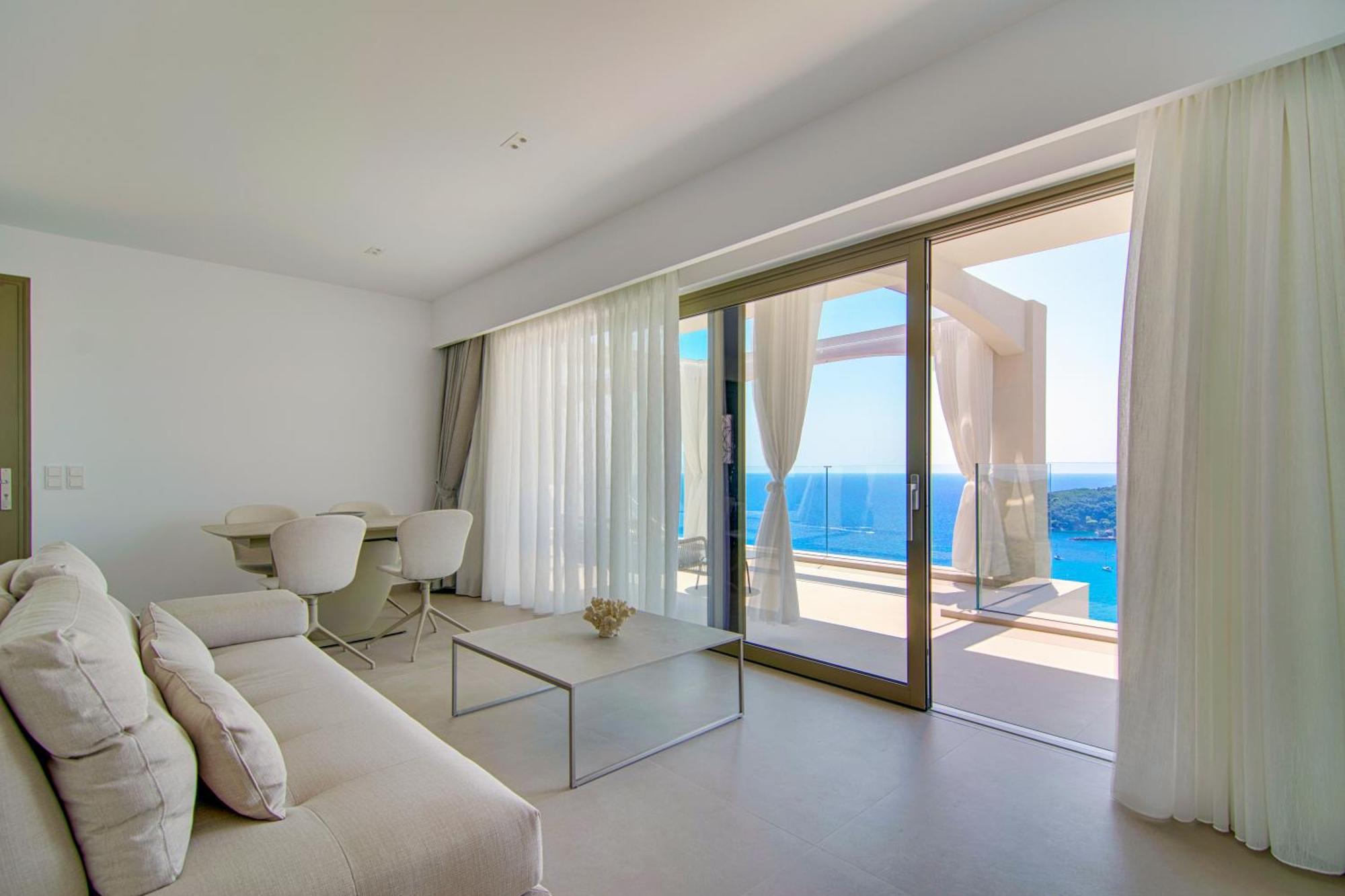 Livinghome Suites Parga Extérieur photo