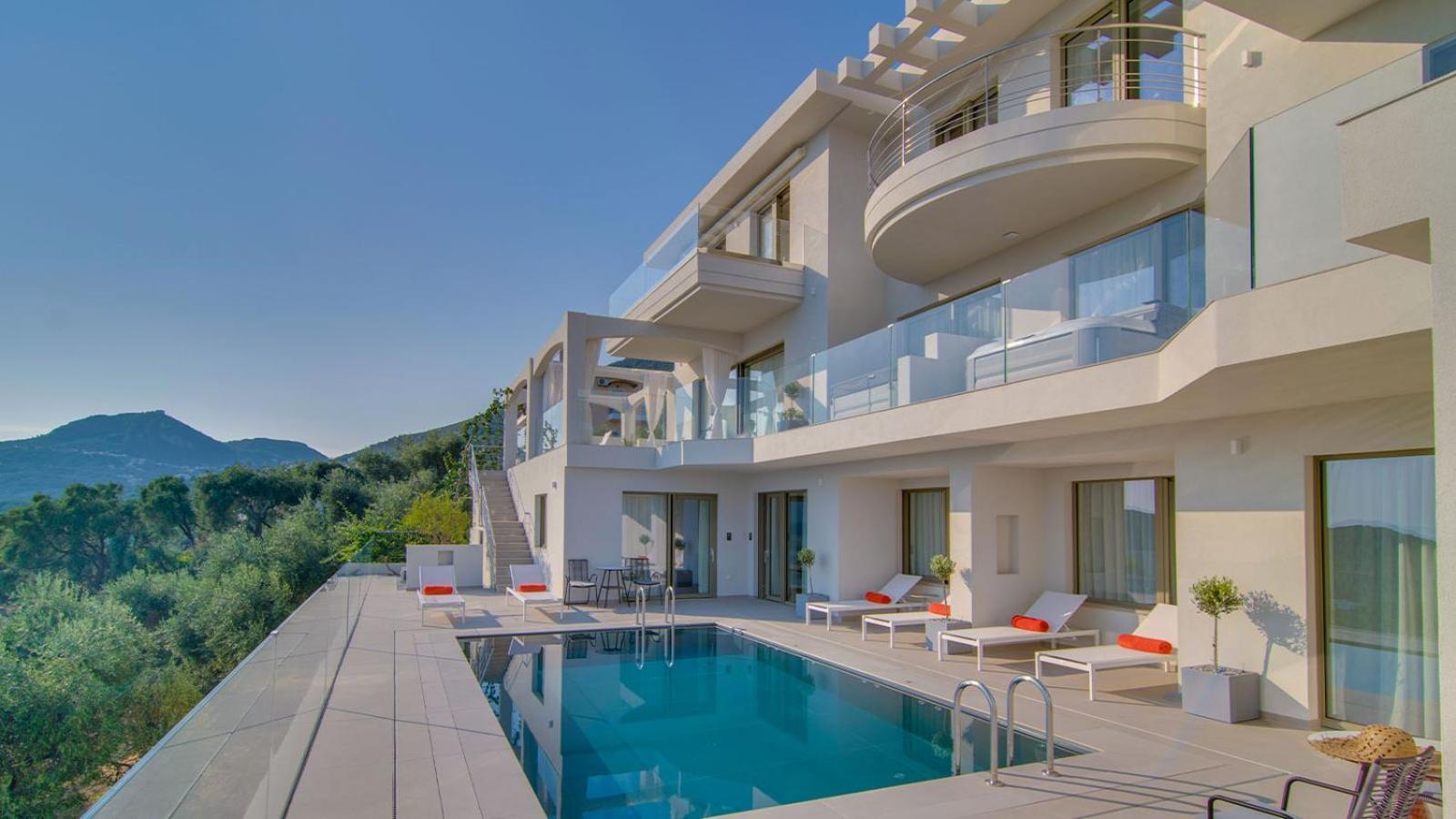 Livinghome Suites Parga Extérieur photo